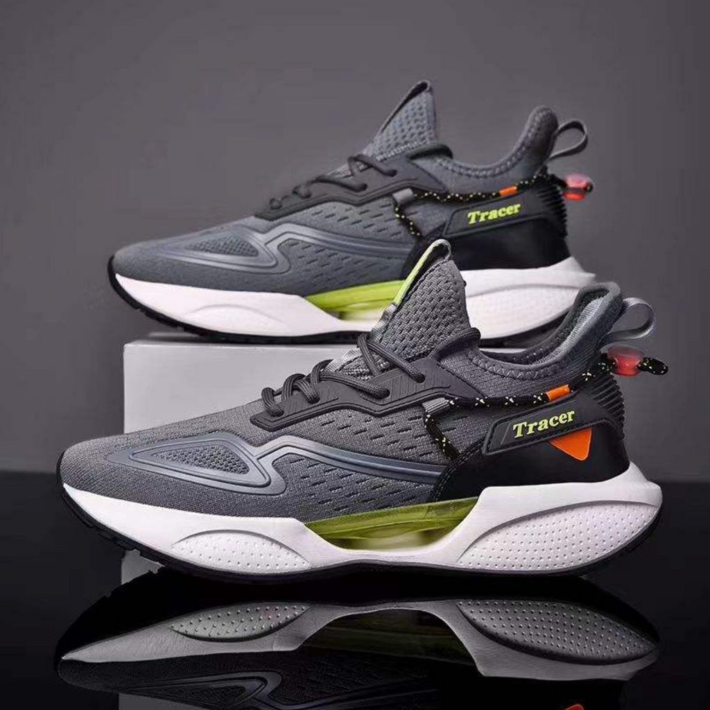Men’s Lace-Up Running Sneakers