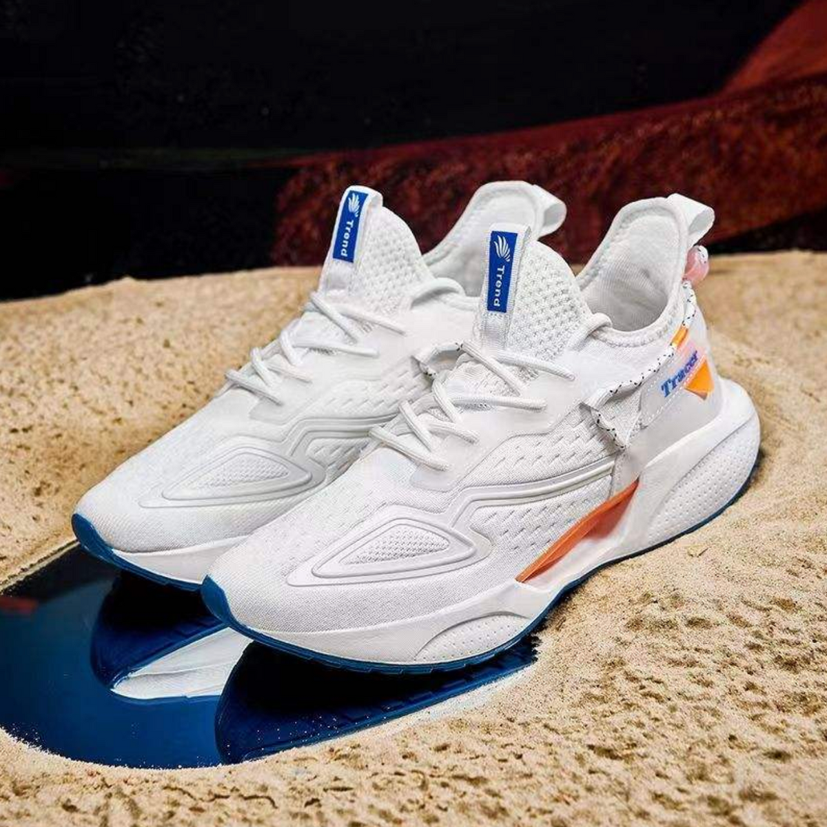 Men’s Lace-Up Running Sneakers